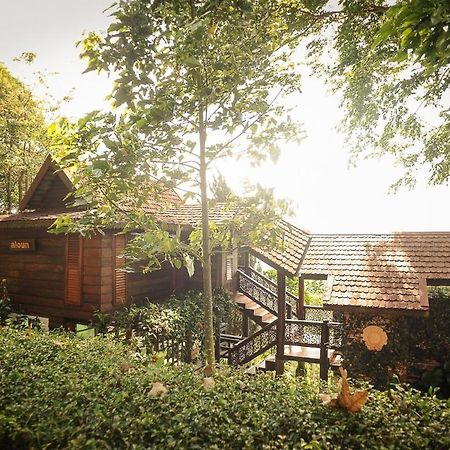 Malihom Private Estate Villa Balik Pulau Eksteriør bilde
