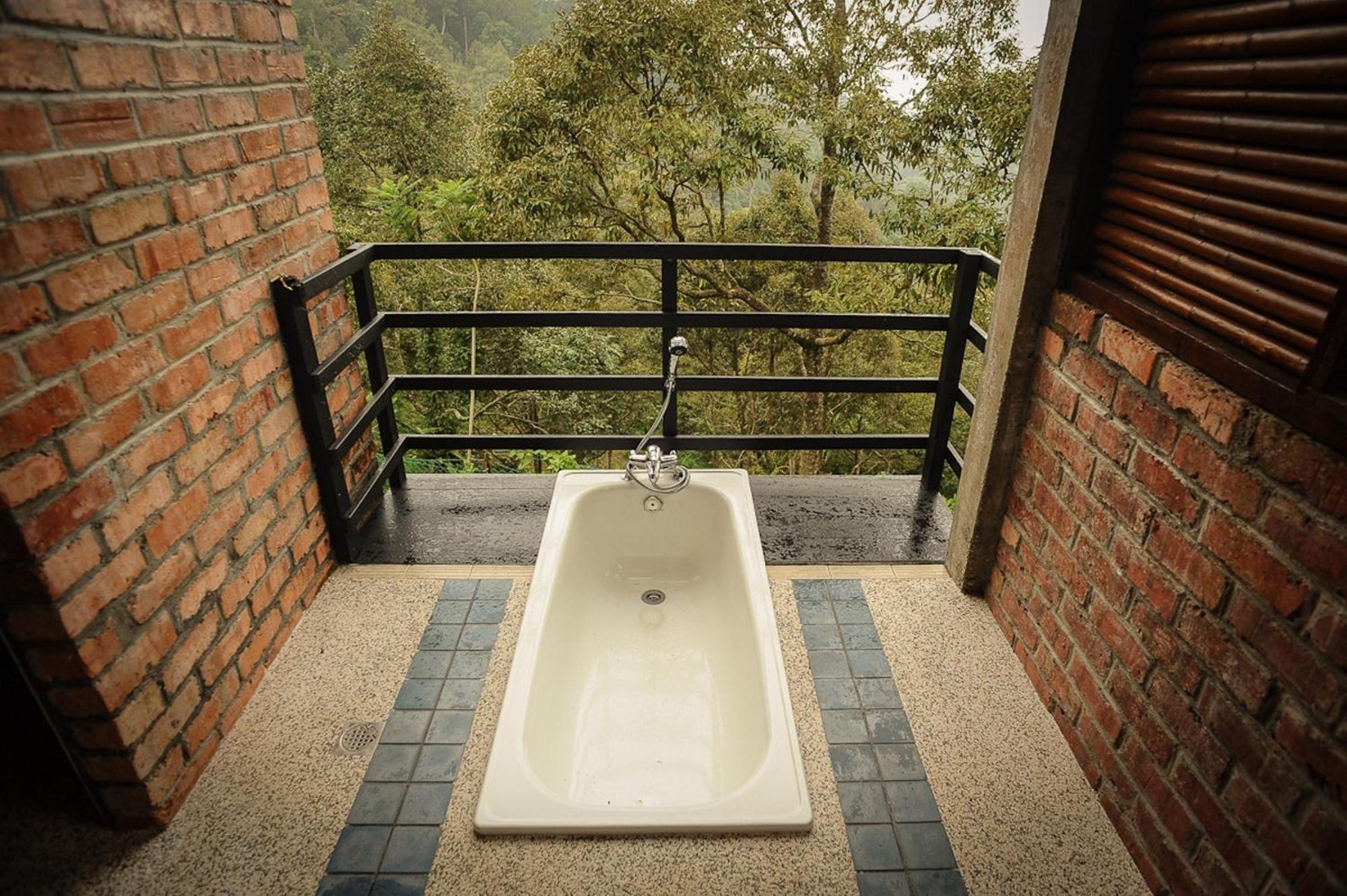 Malihom Private Estate Villa Balik Pulau Rom bilde