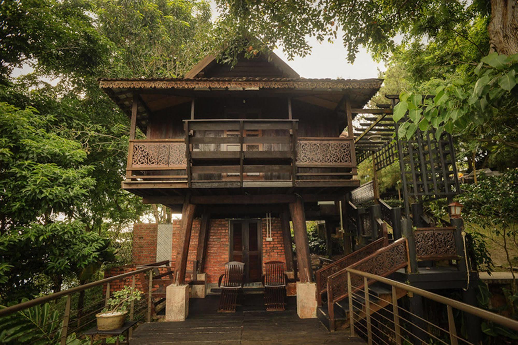 Malihom Private Estate Villa Balik Pulau Eksteriør bilde